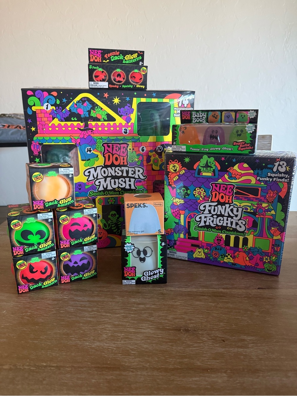 Needoh Halloween Bundle with RARES - Picture 1 of 1